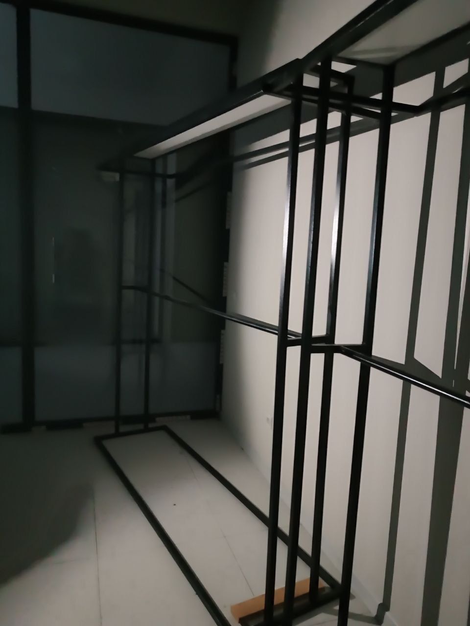 Гардеробный узунлиги 2м Ени 60см бийклиги 2.5