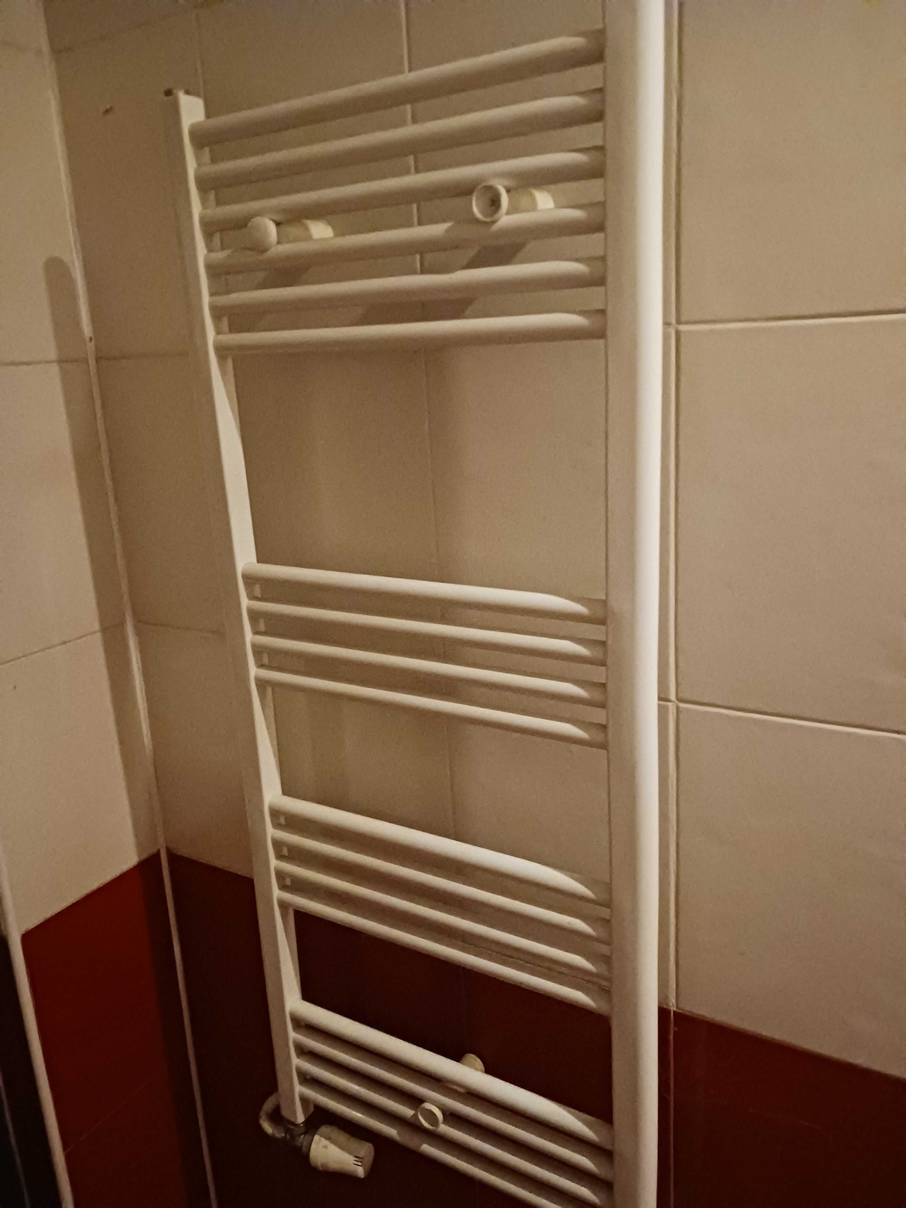 Метален радиатор за парно отопление втора употреба