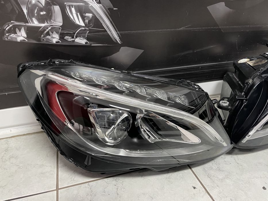 Mercedes W205 C class Фар фарове ляв и десен лед