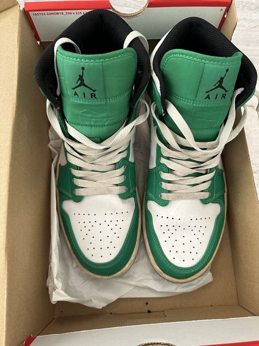 Air Jordan 1 Mid