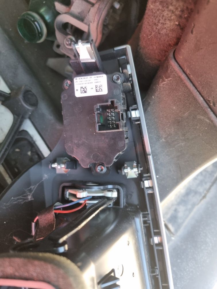 Конзола за парното за Bmw X3 2013