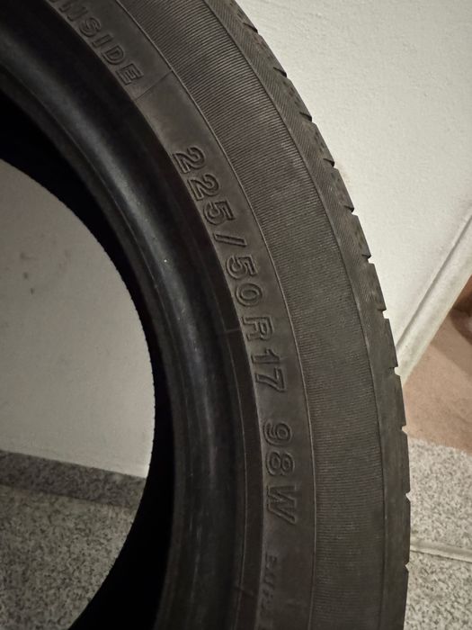 4 Cauciucuri VARA Yokohoma 2023 utilizate o vara