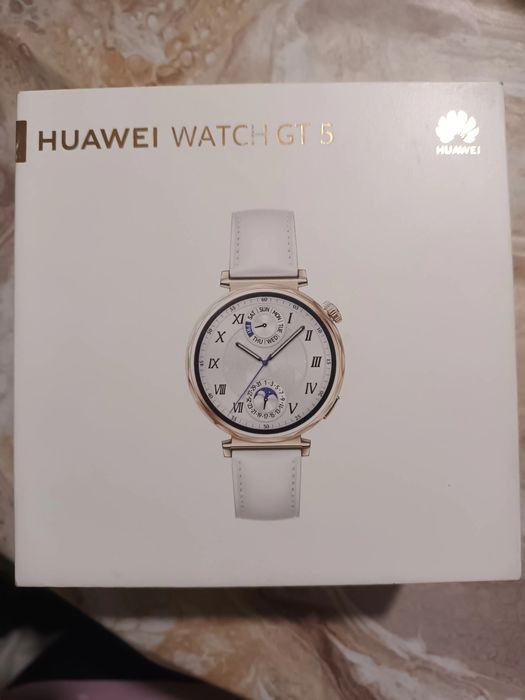 Смарт часовник HUAWEI