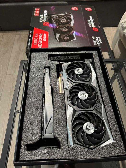 Radeon RX 6800 GAMING X TRIO 16G