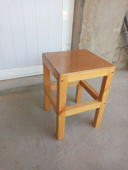 Taburetka  va   Stulcha