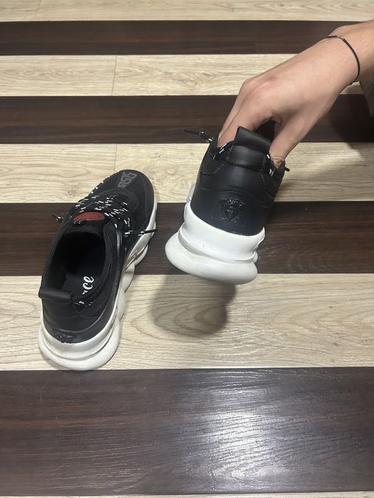 Adidasi Versace Chain Reaction