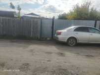 Продам дом барачного типа. Центральное отопление, вода в доме, септик
