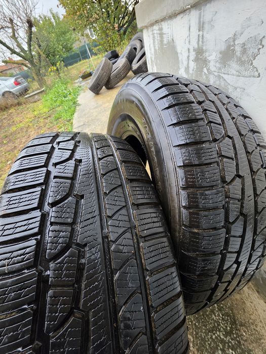 Гуми зимни NOKIAN 265 70 17