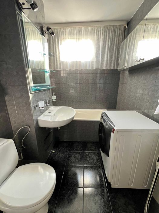 Apartament 2 camere decomandat etaj 2 - Precista