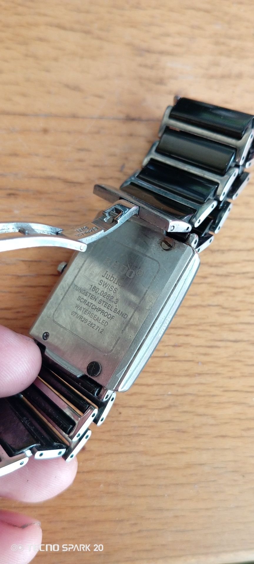 Продам часы Rado