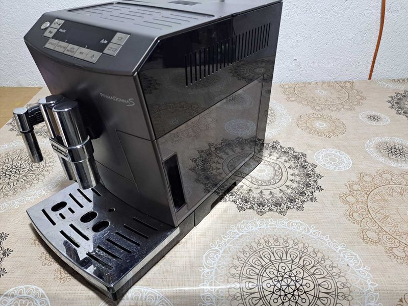 Delonghi ECAM 26.455 PrimaDonna S