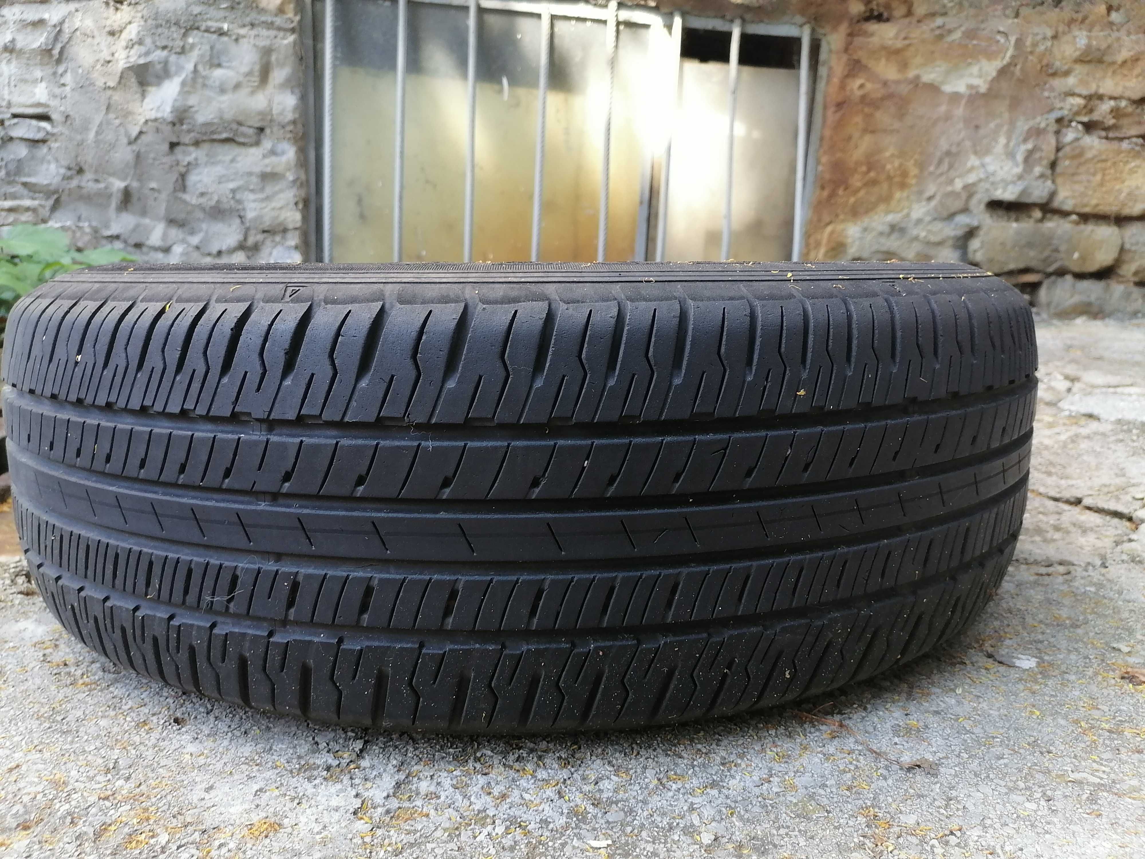 225/60/18 1бр.Dunlop гума