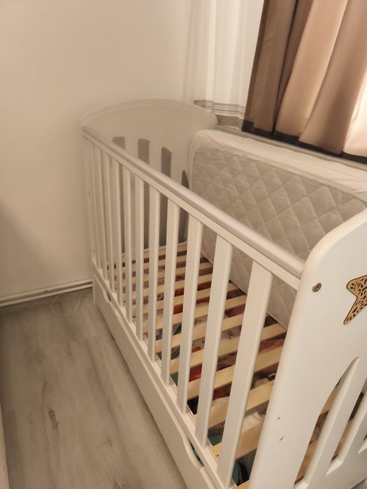 Pătuț bebe nefolosit de la Ideal Bebe