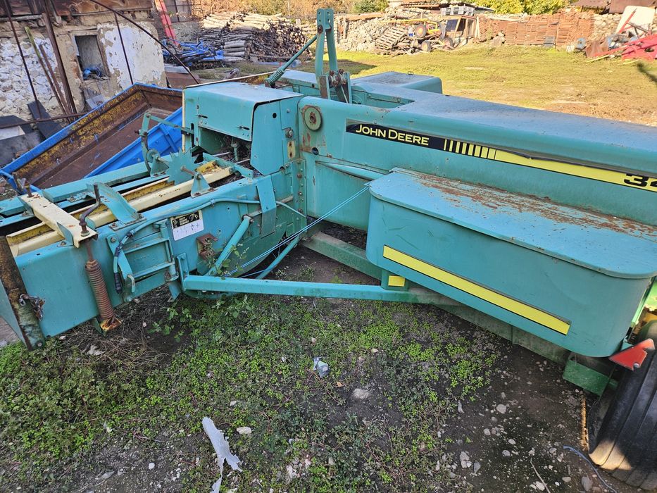 Балировачка John Deere