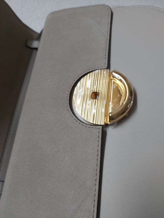 Pre order Black Friday Furla Sfera чанта