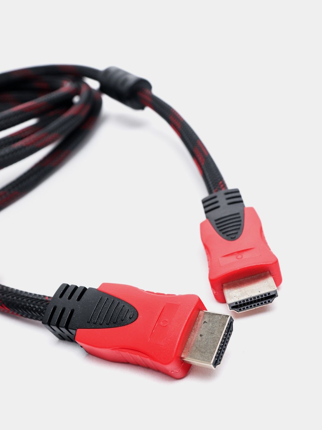 HDMI kabel hamma razmeridan bor