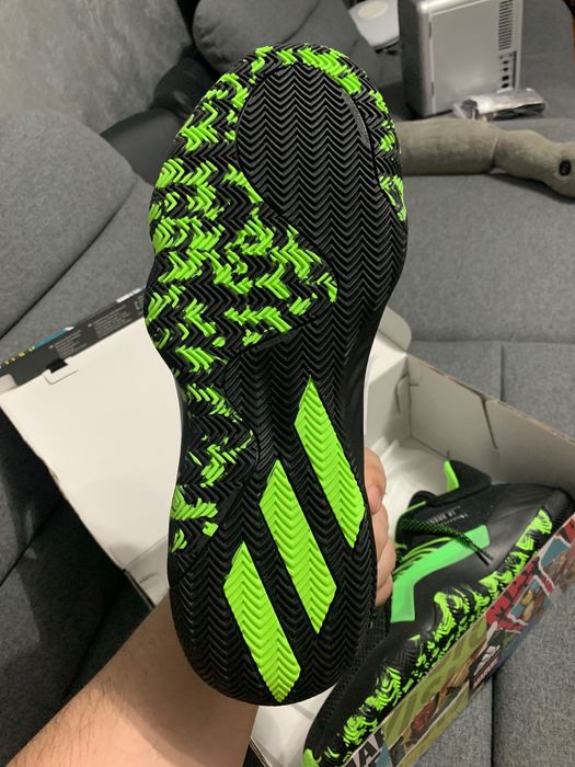 Adidasi colectia brand ADIDAS Marvel