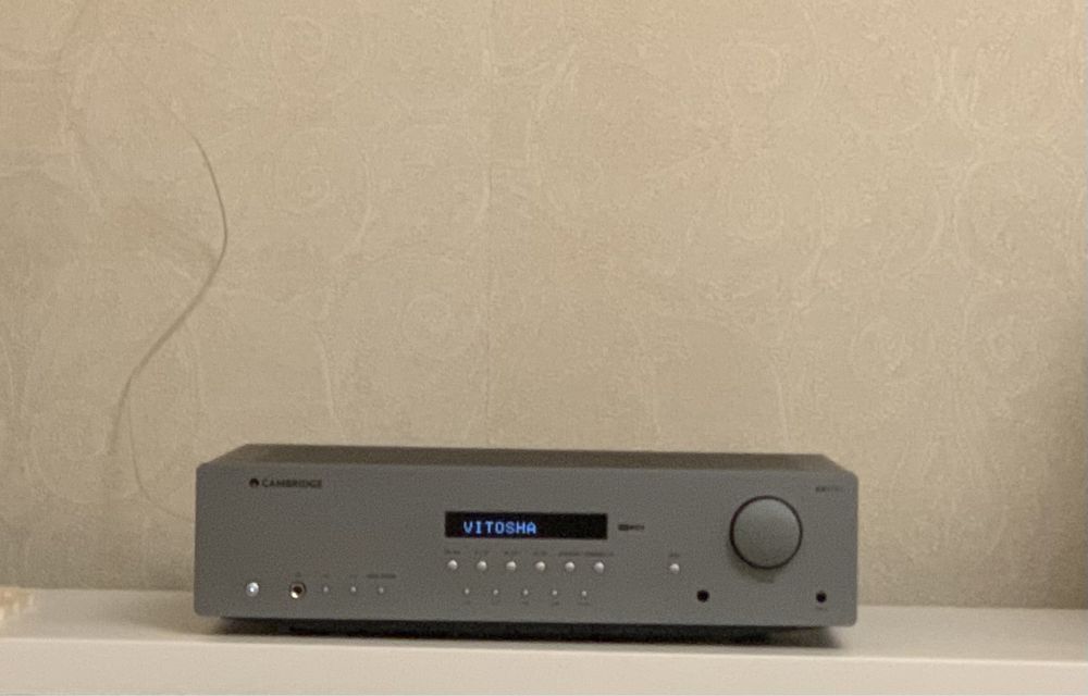 Cambridge Audio AXR100