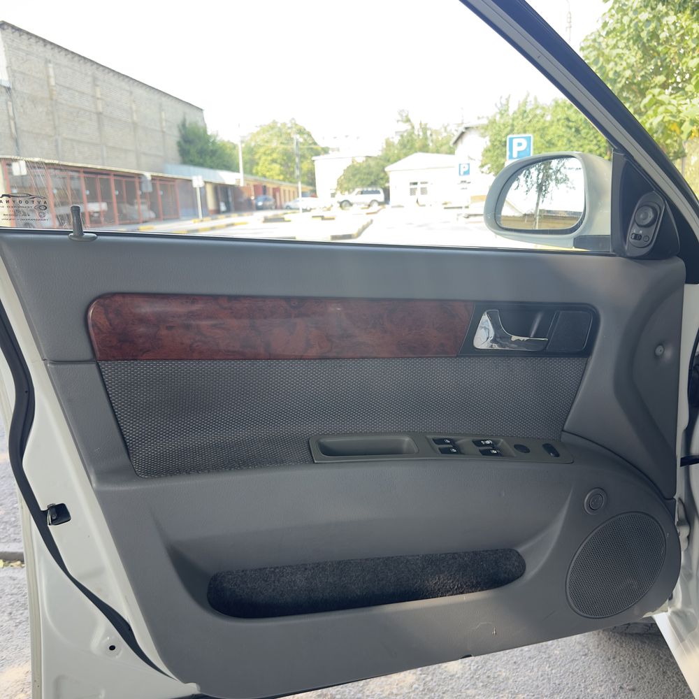 Lacetti 1.6 avtamat 2012 polni navarot
