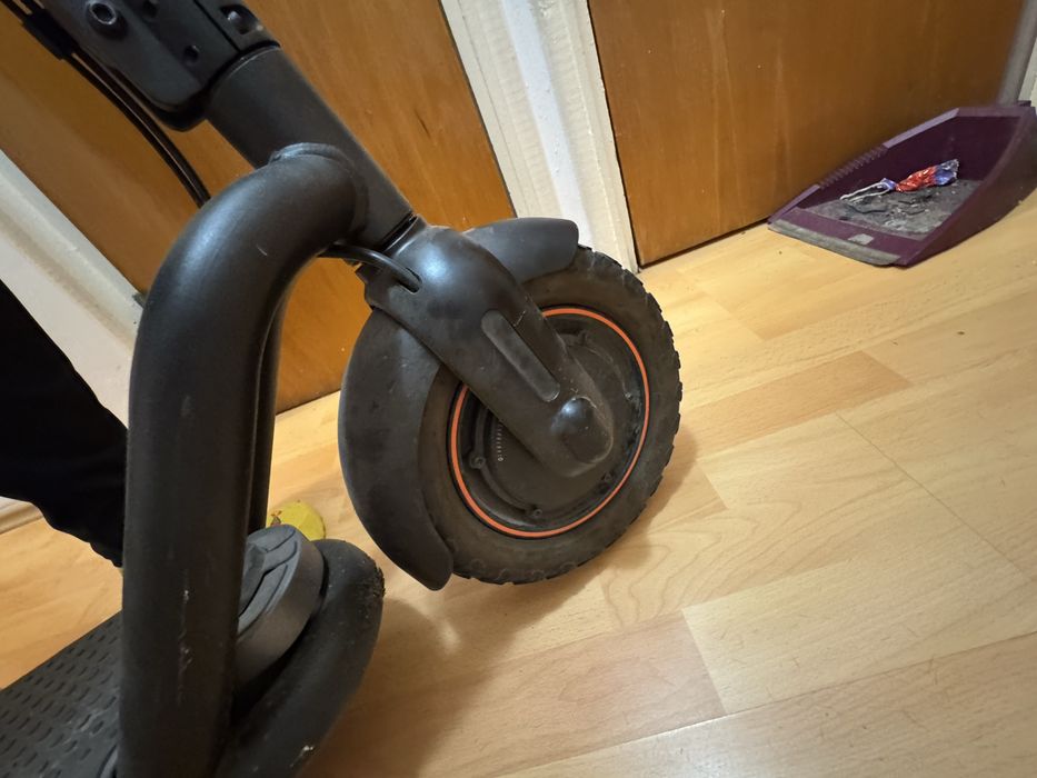 Trotineta Electrica Navee N65, 25km/h. Autonomie 65km