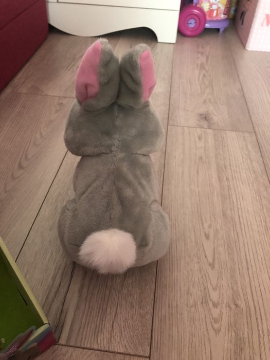 Интерактивно зайче BETSY