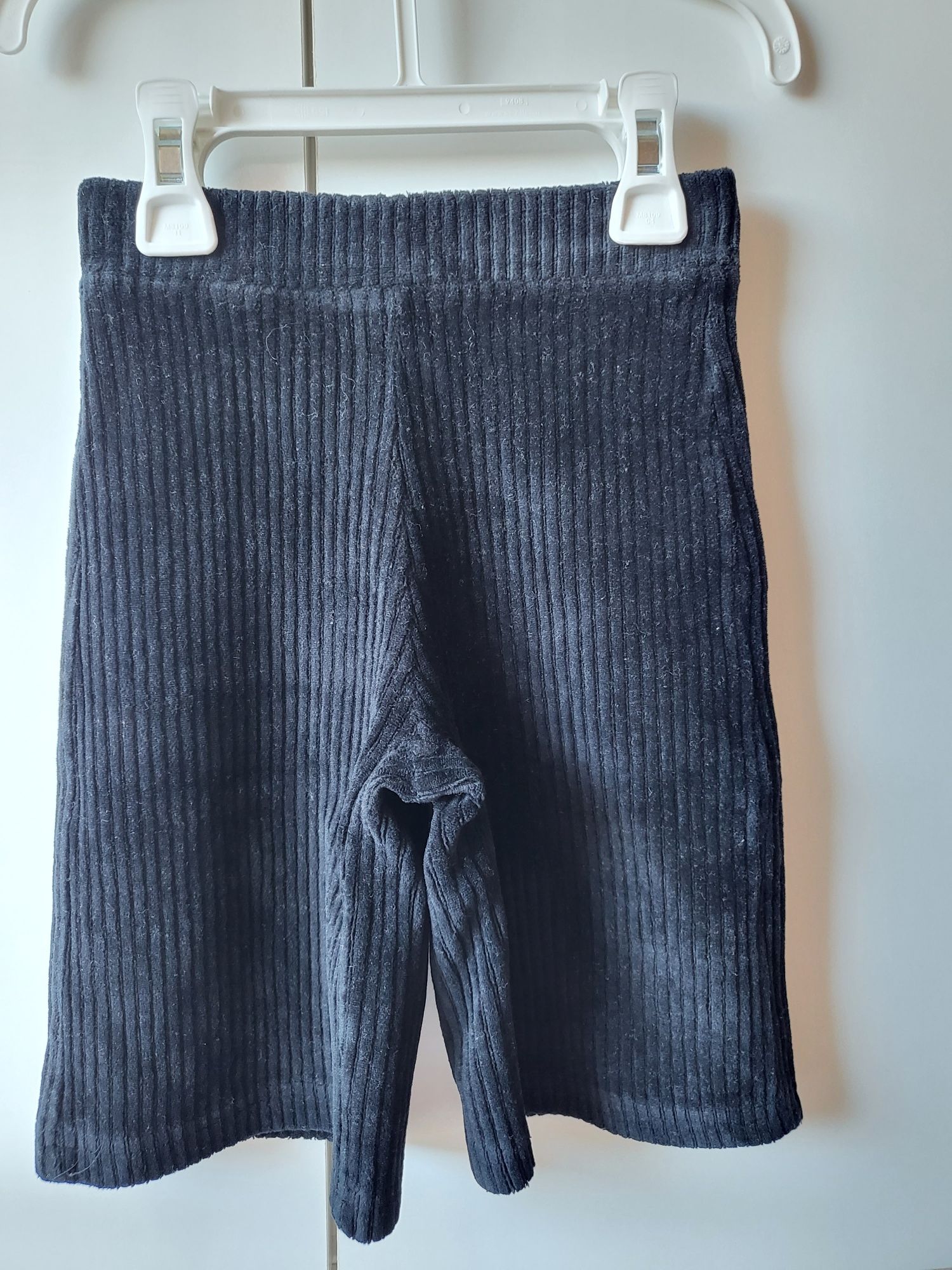 Pantaloni culotte 2-3 ani