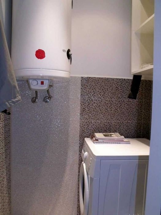 Дава се под наем Тристаен апартамент в София, Оборище - 105 кв.м за 540.6 € - Снимка #7