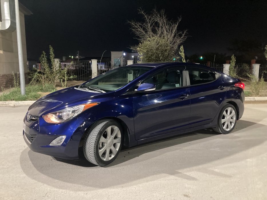 Продам Huyndai Elantra (2013)