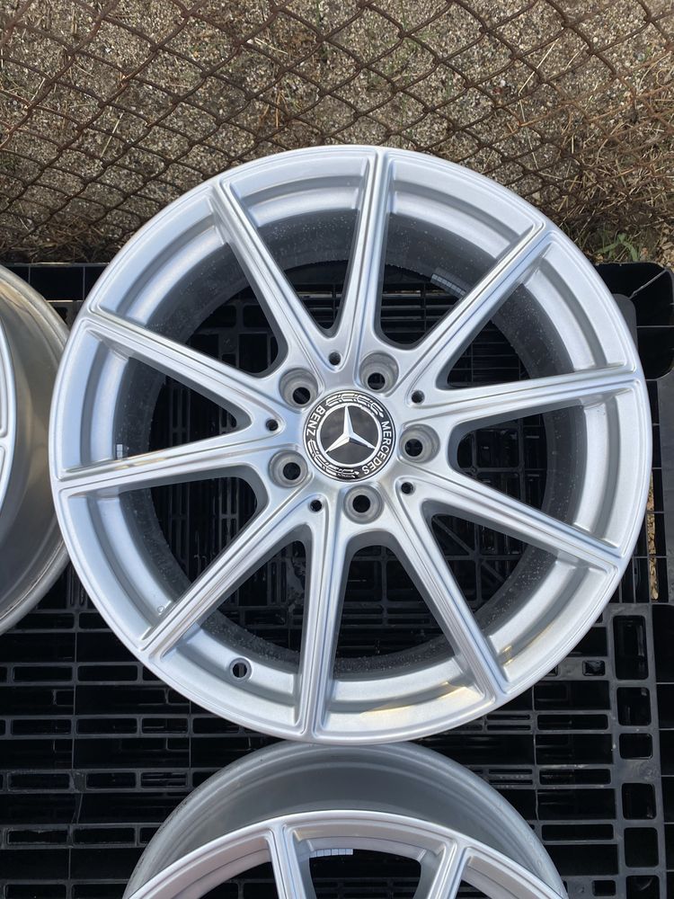 17 цола 5 х 112 мм Мерцедес C Класа W 206 , W 205