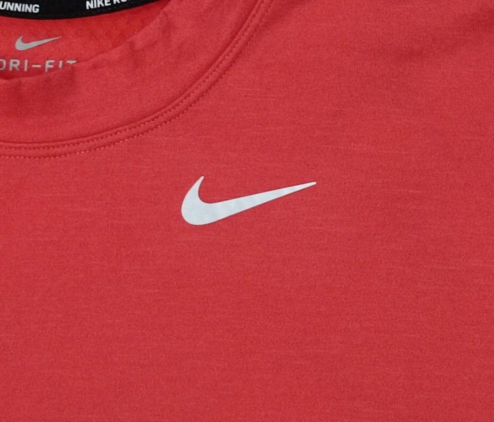 Nike DRI-FIT Sphere Top оригинално горнище M Найк спорт суичър блуза