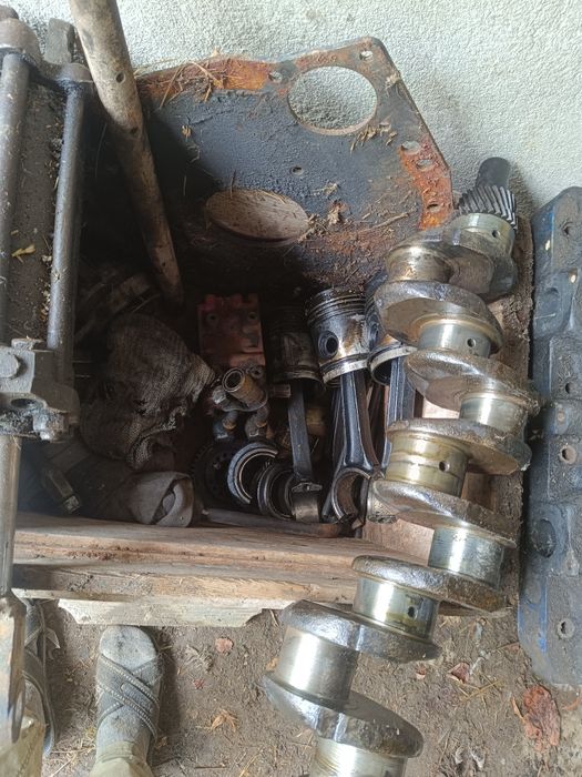 Piese u 650 de vanzare