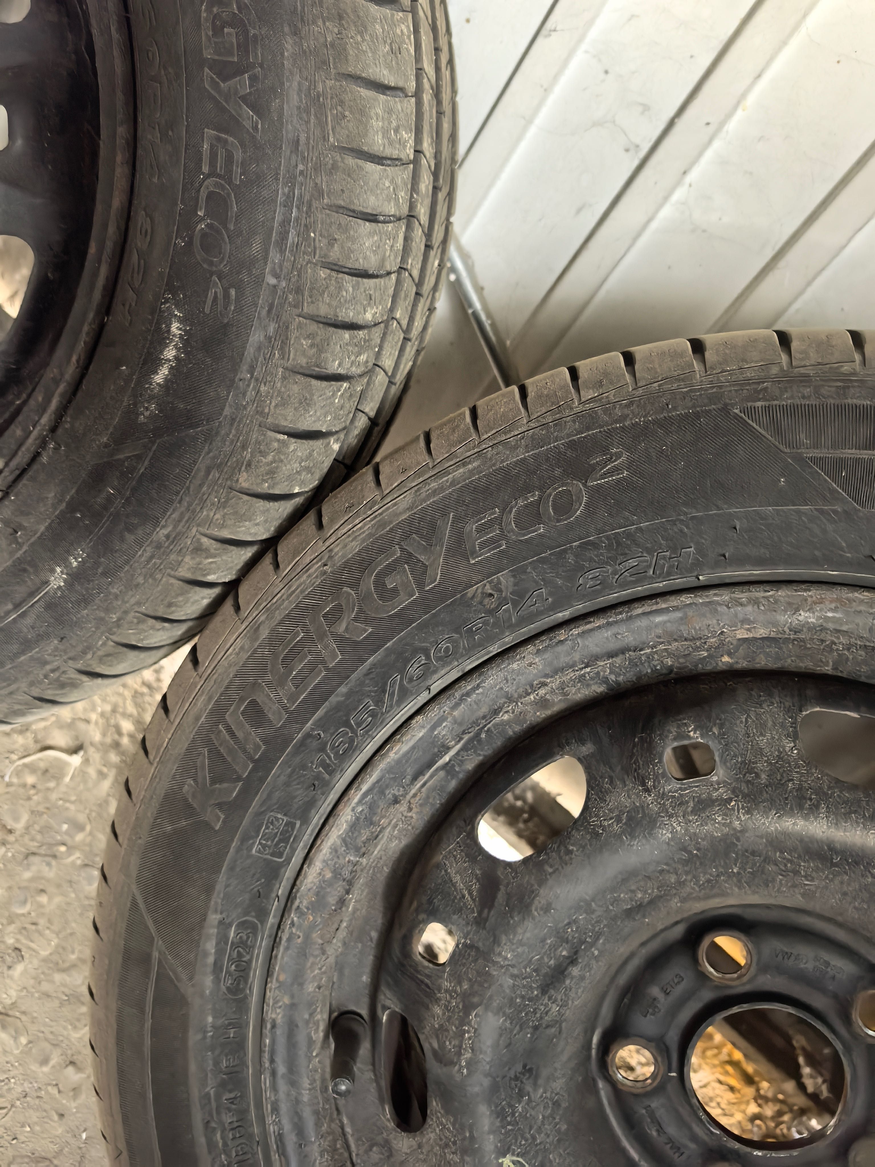 летни гуми hankook 185/60/14 82h   дот 2023 с джантите