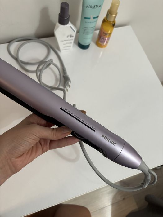 Преса за коса Philips