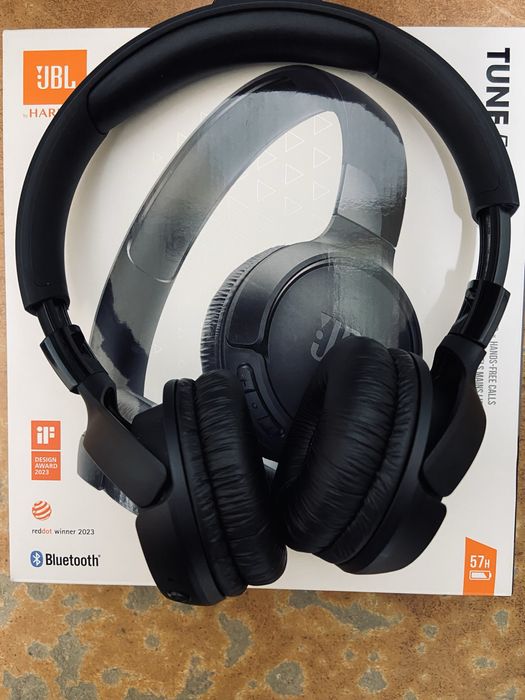 Наушник JBL Tune 520BT коробка зарядка.Г Атырау Баймуханова 43