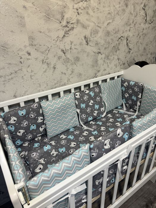 Продам кроватку детскую