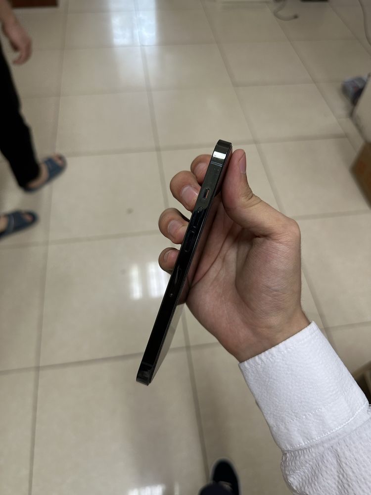 Iphone 13pro sotiladi