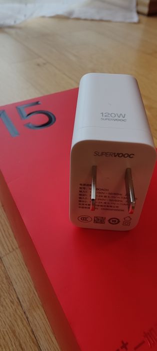 Oneplus 15, 16GB RAM, 512 GB, 5G, Sand Storm, nou