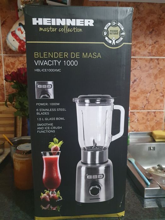 Vând Blender de masa 1000W Heinner