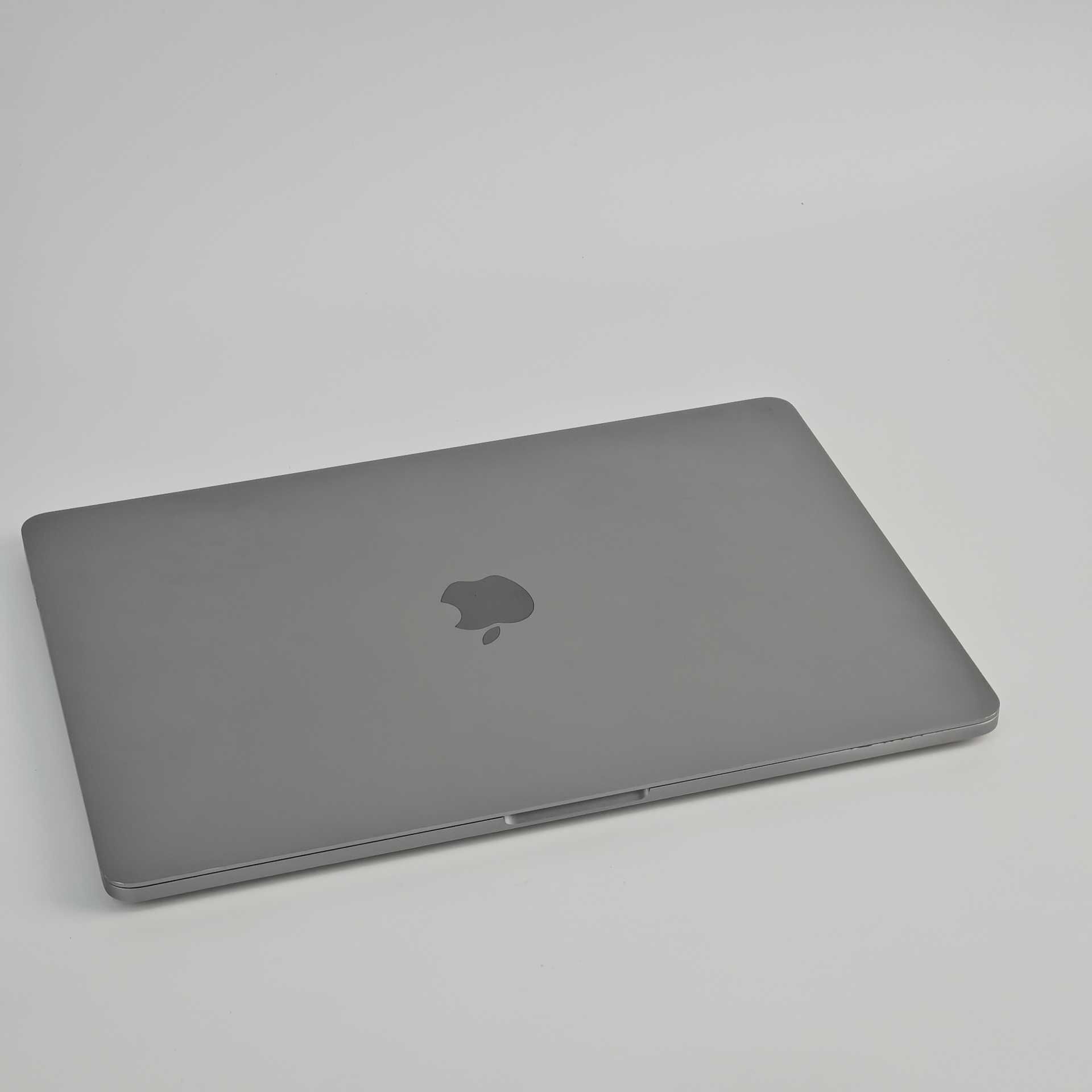 MacBook Pro M1 A2338 – 16GB, SSD 512GB, Baterie 88%, Space Gray