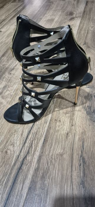 Sandale din piele naturala