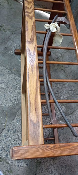 Детский стульчик,  2 детские кроватки