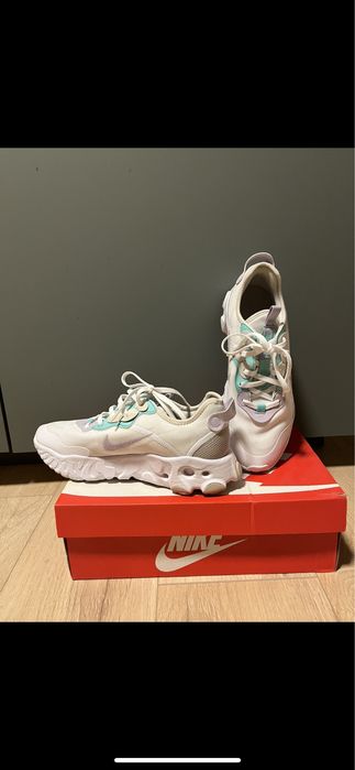 Дамски обувки Nike React Art3mis