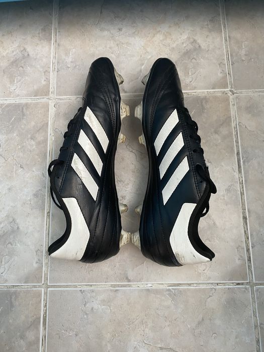 Ghete de Fotbal Adidas Goletto 6
