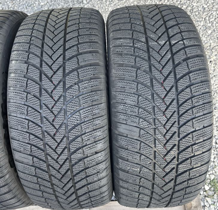 4бр 255/55/18 на 6мм с 23дот Бриджстоун