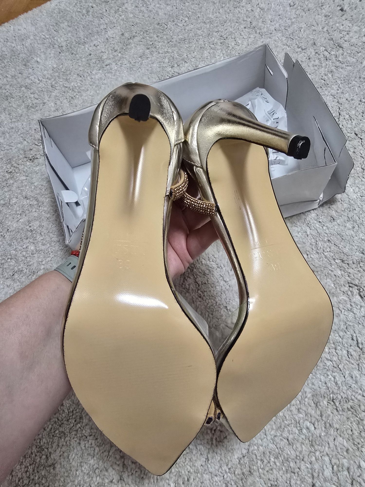 Pantofi cu toc Mio  Gusto