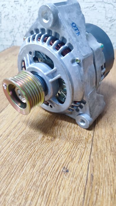 Генератор новый 120А на ЗМЗ-406 газель соболь патриот