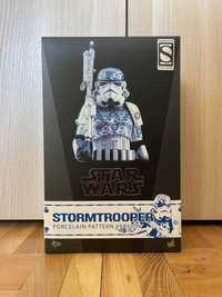 Stormtrooper Porcelain Pattern Version 1/6 Scale by Hot Toys