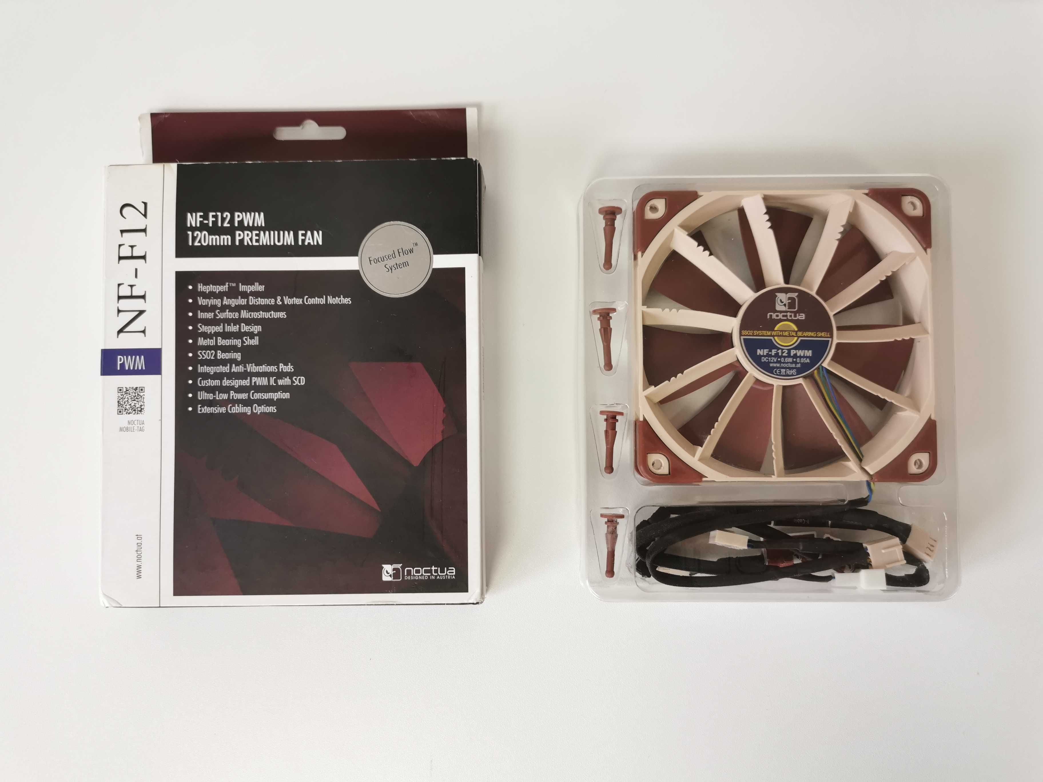 Комплект от три броя вентилатори Noctua NF-F12 PWM и Noctua NF-P12