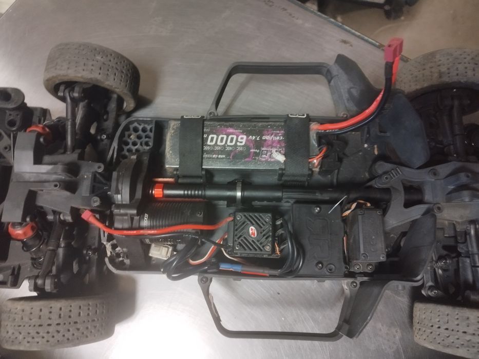Arrma infraction,rc рц 1/8