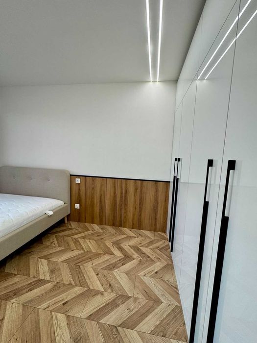 От собственик! Нов тристаен луксозен в Смирненски- първи наемател